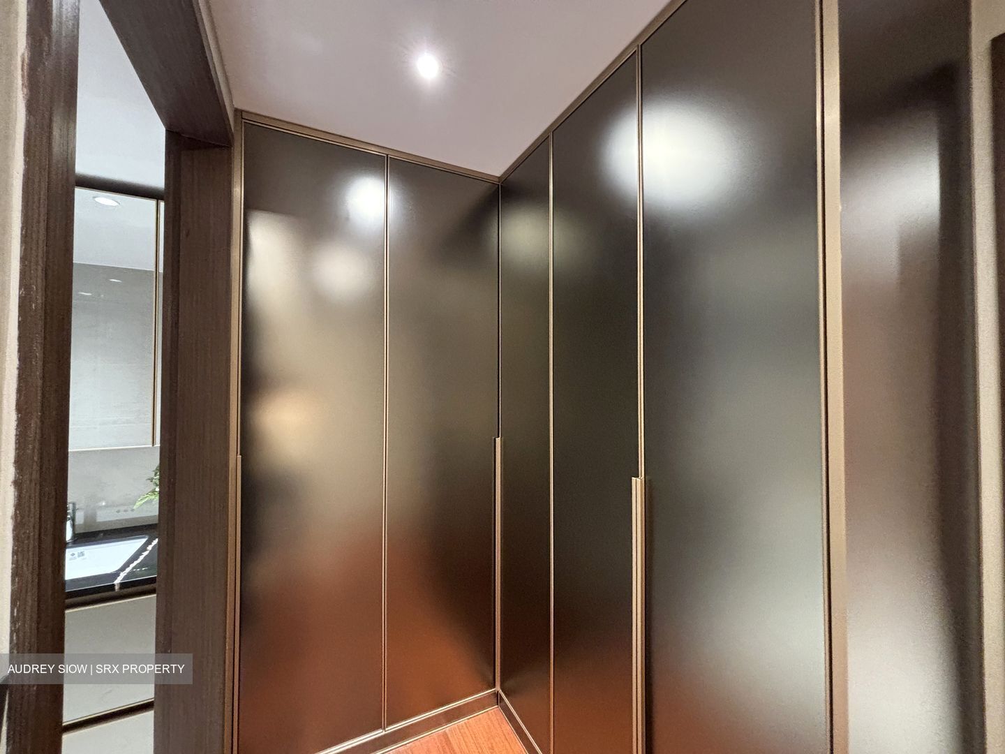 Chuan Park (D19), Condominium #557498021